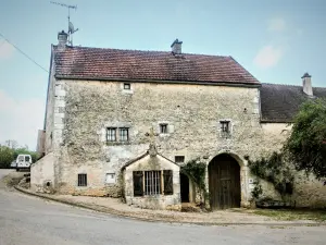 La Pothière - Façade ouest (© J.E)