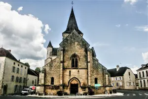Eglise Saint-Pierre et Saint-Paul (© J.E)