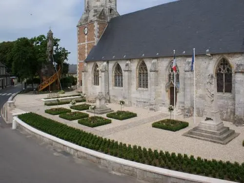 Allouville-Bellefosse - The herb garden outside the church