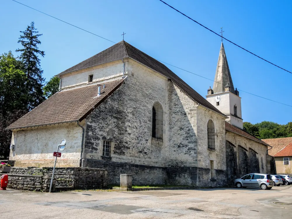 Amancey - Eglise Saint-Jean-Baptiste (© J.E)