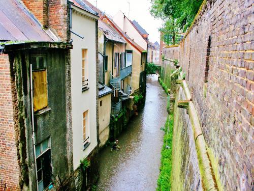 Amiens - Houses on the water (© Jean Espirat)
