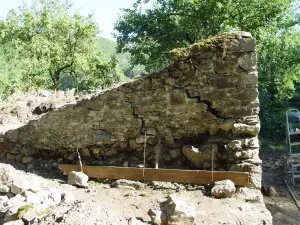 Réparation de l'accès rive gauche de l'ancienne passerelle de La Mouline