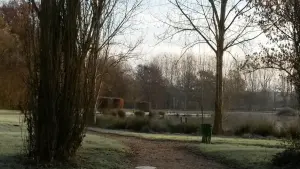 de vijver in de winter Autry-Issards