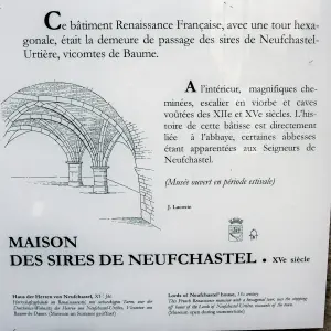 Informations sur l'hôtel des Sires de Neuchâtel (© J.E)