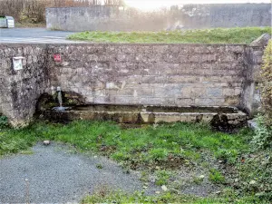 Fontaine de la Charme (© J.E)