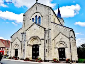 Church St. Lawrence (© Jean Espirat)