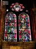 Glas in lood raam van de kathedraal (© Jean Espirat)