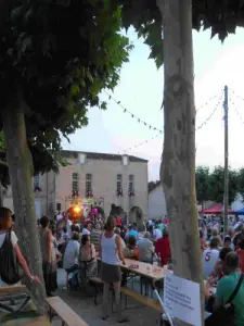 Los mercados gastronómicos de verano en la bastida de Blasimon