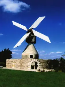 Le moulin des Aigremonts restauré