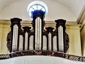 Órgano de la iglesia (© JE)