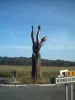 Резное дерево в Бондигу