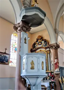 Church pulpit (© JE)