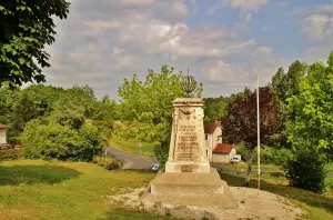 Valeuil - Monumento ai Caduti