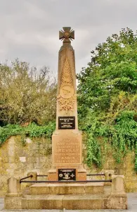 Le monument aux Morts