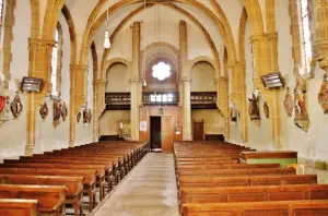 Intérieur de l'église Saint-Gilles