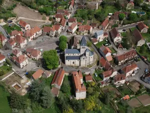 Village de Caniac-du-Causse : son église