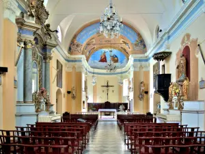 Nef de l'église Saint-Pierre (© J.E)