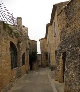 El antiguo pueblo de Castillon