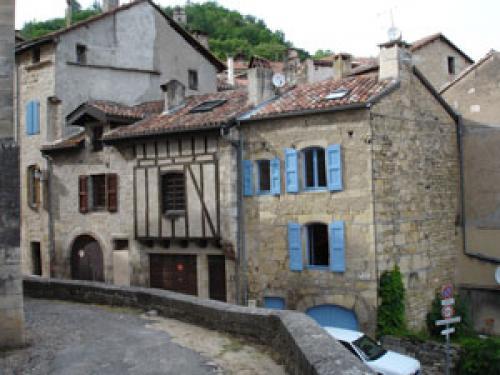Caylus - Maisons anciennes de la rue de l'église