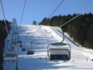 Chalmazel ski resort with 16 ski slopes