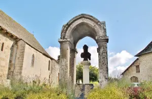 Le monument aux Morts