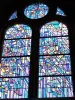 Eglise de Saint-Léger : vitrail du choeur