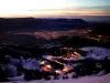 Ночное катание на лыжах (© imagesetreves)