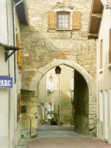 Nord Est Village Gate