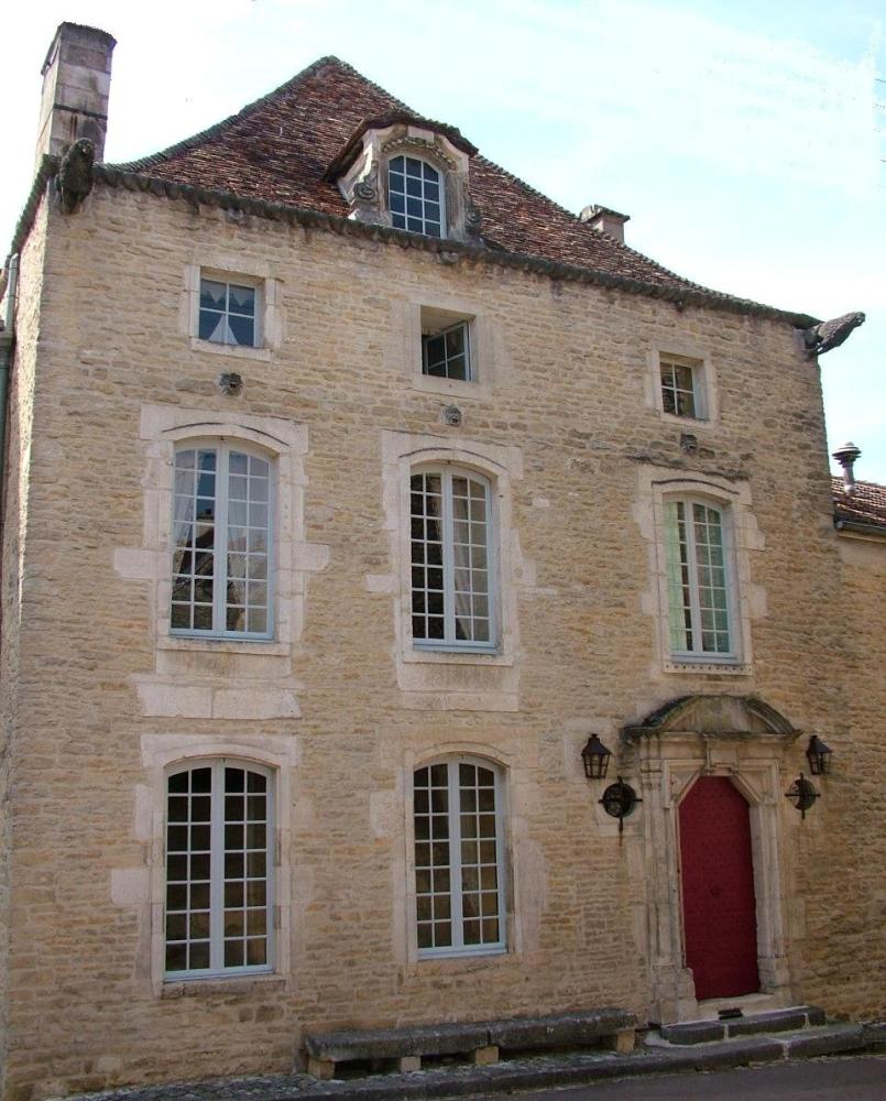 Châteauvillain - Casa de la decimoséptima Provost