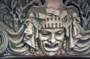 Frescoes inside the Châtel-Guyon Theater