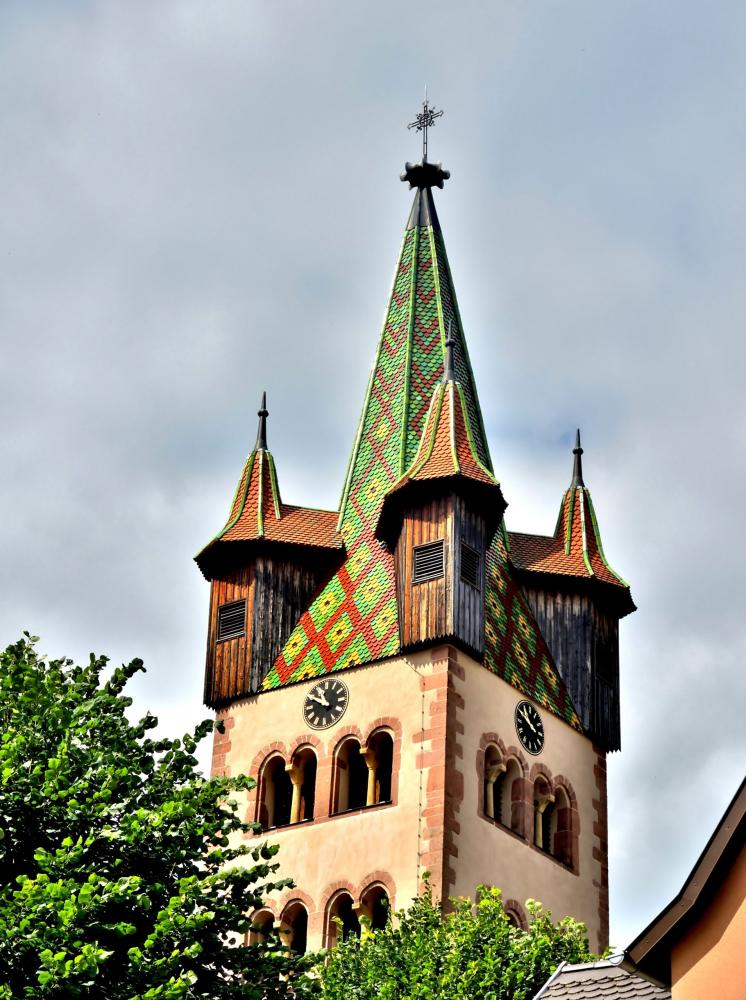 Châtenois - Bell tower of the Saint-Georges church (© J.E)