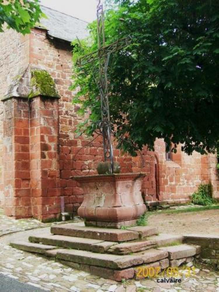Collonges-la-Rouge - Kalvarienberg