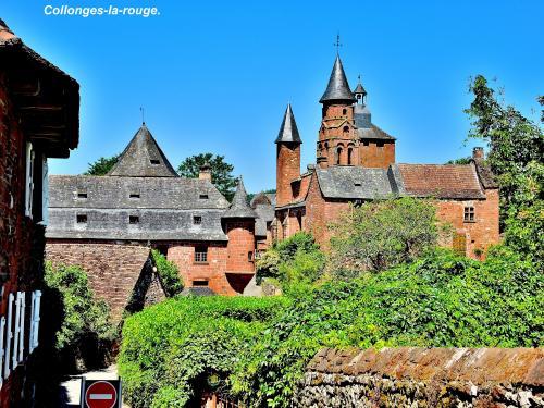 Collonges-la-Rouge - Panorama des Dorfes ( © Jean Espirat )
