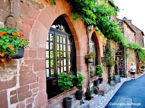 Collonges-la-Rouge - Andere Gehäuse ( © Jean Espirat )
