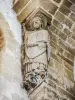 Conques-en-Rouergue - Statue, in the abbey (© JE)
