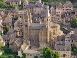 Kloster Conques (© RC)