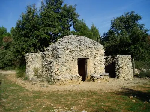 Conques-sur-Orbiel - Führer für Tourismus, Urlaub & Wochenende in der Aude