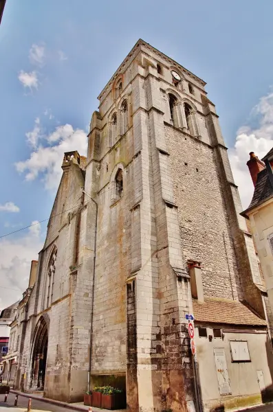 Iglesia Saint-Jacques - Monumento en Cosne-Cours-sur-Loire