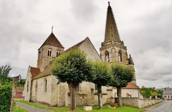 Coucy-la-Ville - Guida turismo, vacanze e weekend nell'Aisne