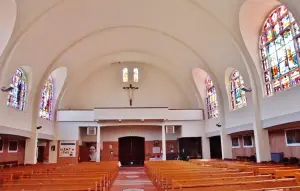 El interior de la iglesia