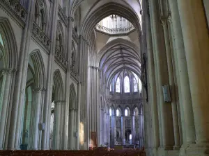 Cathédrale de Coutances (© Frantz)