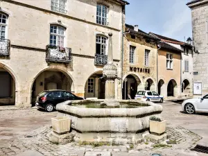 Fontana, in place de l church (© JE)