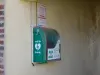 Defibrillator