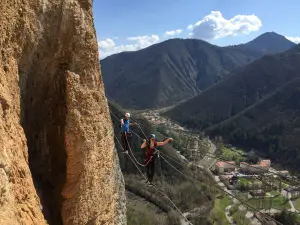 Vía ferrata de la roca nueve horas Digne-les-Bains