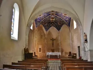 All'interno della chiesa Saint-Étienne