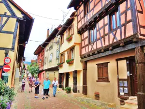 Callejón de colores (© Jean Espirat)