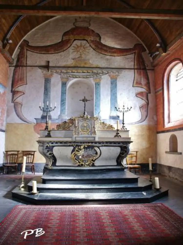 Englos - Intérieur de l'église Sainte-Marie-Madeleine