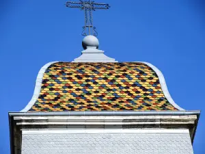 Roof of the church steeple (© J.E)