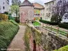 Old walls in the old town (© J.E)