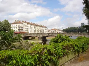 Brücke über die Mosel